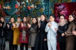 Chuyên gia sắc đẹp Ngọc Hiền và các nhà tài trợ xúc động tại chuyến từ thiện 'Nâng bước chân em'