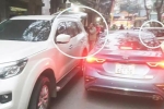 Hà Nội: Những chiếc xe 'vô duyên' giữa giờ cao điểm khiến người đi đường 'tức ói máu'