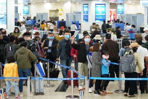 Lo đóng cửa sân bay, Nội Bài đề xuất xét nghiệm Covid-19 cho 3.200 nhân viên