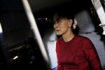 Tính toán của quân đội khi giữ kín thông tin về bà Aung San Suu Kyi