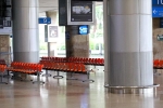 Cảnh vắng lặng chưa từng có ở ga quốc tế Tân Sơn Nhất dịp Tết