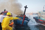 Hỏa hoạn sáng mùng 3 Tết, 3 tàu cá bị cháy, thiệt hại khoảng 14 tỉ đồng