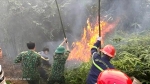 Dập tắt cháy tại đồi cỏ, có nguy cơ cháy lan tại TP Lào Cai
