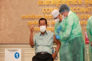 Không dùng vaccine Covid-19 mà Trung Quốc tặng, vợ chồng Thủ tướng Hun Sen tiêm vaccine gì?