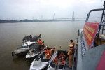 Hà Nội thí điểm mô hình cứu nạn, cứu hộ trên sông Hồng
