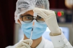 18 người nhập viện ở Hong Kong sau khi tiêm vaccine của Trung Quốc