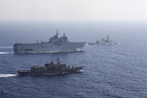 Pháp liên tiếp điều chiến hạm đến Biển Đông