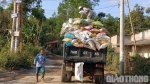 Quảng Ngãi: Bãi xử lý rác 'khủng' nghi ngút khói suốt ngày đêm, dân bức xúc