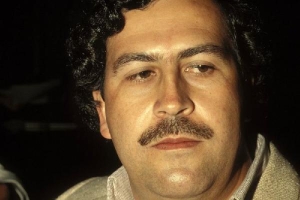 Hé lộ của sát thủ do băng đảng Cali thuê để giết trùm ma túy Escobar