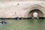Hạn hán nghiêm trọng khiến hồ chứa cạn nước, lộ ra đầu tượng Phật khổng lồ: Bí mật vẫn còn nằm bên dưới