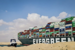 Nhiều nước sẽ thiếu giấy vệ sinh và cà phê vì vụ tắc kênh đào Suez