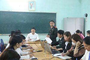 CLIP: Thanh tra toàn bộ vụ nữ giáo viên Tiểu học Sài Sơn B tố bị nhà trường 'trù dập'