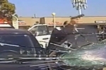 Clip: Cựu cảnh sát tông trực diện xe tuần tra, xả súng như mưa