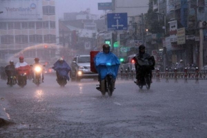 Dự báo thời tiết hôm nay 17/4: Từ Thanh Hoá đến Quảng Bình mưa rào và dông