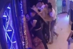 Rủ nữ tiếp viên đi chơi bất thành, nhóm côn đồ lao vào đánh người, đập phá quán karaoke