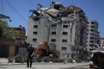 52 chiến đấu cơ Israel trút đòn không kích vào Dải Gaza