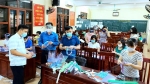 Thái Nguyên: Giáo viên làm tấm chắn giọt bắn tặng điểm nóng chống dịch