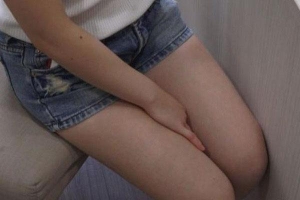 Cô gái ở Hà Nội 'yêu' lần đầu năm 19 tuổi, 2 năm sau phát hiện mắc sùi mào gà