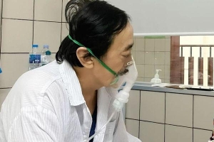 Nghệ sĩ Giang Còi sụt 14 kg và yếu hơn vì bạo bệnh