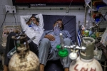 Sốc: Bệnh viện Ấn Độ ngắt bình oxy, 22 bệnh nhân Covid-19 nguy kịch suýt chết