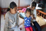 Lời khẩn cầu được truyền máu cho con gái 4 tuổi của người mẹ nghèo ở Trà Vinh: 'Không biết làm sao để gom đủ tiền chữa trị cho con'