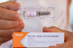 AP: Trung Quốc dùng vaccine buộc Ukraine tự rút khỏi danh sách yêu cầu điều tra Tân Cương