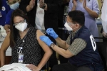 Tin giả khiến người dân Đông Nam Á ngần ngại tiêm vaccine COVID-19