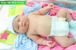 Bé trai chào đời với cân nặng 'khủng' 5,2 kg