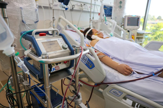 Nhu cầu trang thiết bị của Bệnh viện Hồi sức Covid-19 được đảm bảo để điều trị bệnh nhân nặng và nguy kịch. Ảnh: Hải An.