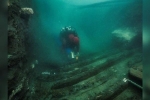 Tìm thấy 'tàu ma' 2.200 năm tuổi nguyên vẹn ở thành phố chìm dưới nước
