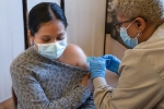 CDC Mỹ: Người được tiêm vaccine vẫn có nguy cơ cao lây truyền virus