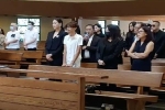 Hà Kiều Anh nghẹn ngào tiễn đưa bố dượng, gia đình nén đau thương tổ chức lễ tang cho NSƯT Đào Quốc Trụ tại Mỹ