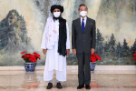 Quan chức ngoại giao Trung Quốc điện đàm với Taliban