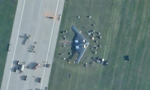 Hiện trường chiếc B-2 gặp nạn hôm 14/9.