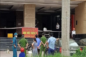 Phong tỏa khẩn cấp tòa nhà chung cư khi phát hiện ca dương tính SARS-CoV-2