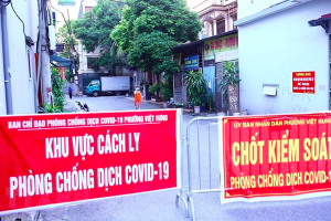 Ổ dịch ở Việt Hưng, Hà Nội gia tăng ca mắc, lấy mẫu hơn 1.100 người liên quan