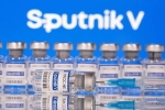 Việt Nam tiếp nhận 740.000 liều vaccine Sputnik V