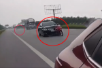 Ôtô Camry đâm kinh hoàng xe máy, kéo lê hàng trăm mét trên ĐCT Hà Nội - Bắc Giang: Vụ tai nạn gây sốc sáng thứ Hai