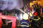 Cảnh sát cắt cửa, dập tắt đám cháy ở chợ Nhị Thiên Đường