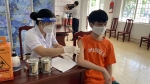 Vũng Tàu: Mẹ khai gian để con qua chốt phong tỏa đi tiêm vắc-xin tại trường học