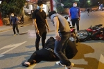 'Quái xế' gây náo loạn đường phố Hà Nội: Sợ đâm vào người khác nhưng vì vui nên vẫn đi