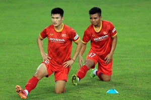 Quả bóng vàng Việt Nam 2021 bỏ 3 danh hiệu