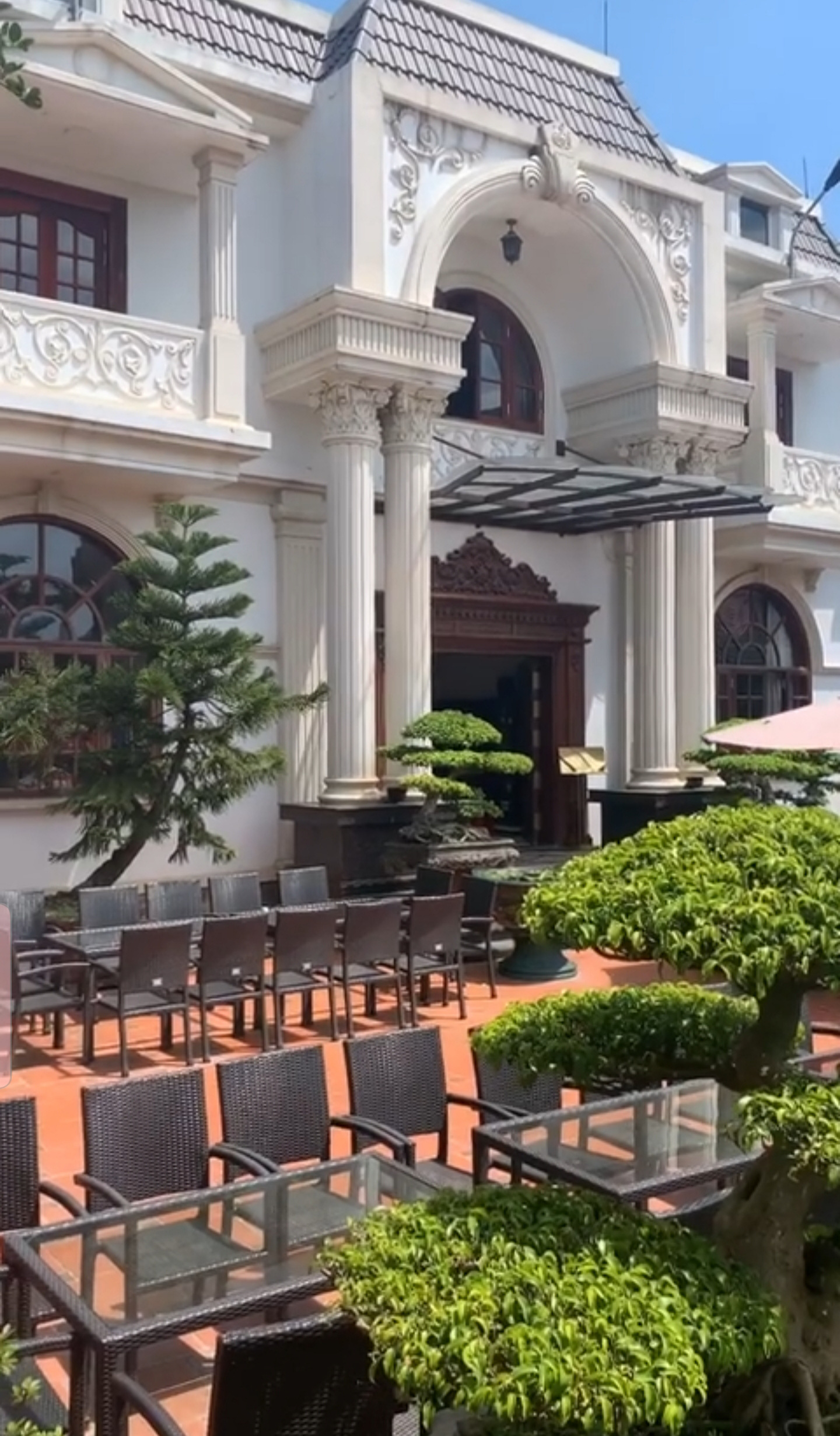 Biệt thự vườn được đại gia Nam Định sử dụng kinh doanh nhà hàng ẩm thực.