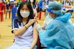 Một học sinh 'được' tiêm 2 mũi vaccine phòng Covid-19 trong buổi sáng