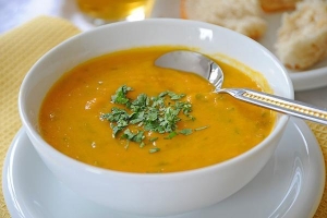Cách làm súp khoai lang, cà rốt cho một ngày căng tràn sức sống