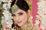 Cận cảnh nhan sắc tựa 'nữ thần' của người đẹp Ấn Độ vừa đăng quang Miss Universe 2021