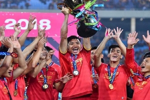 Văn Hậu tiết lộ chia sẻ ấm lòng của HLV Park, muốn ĐTVN làm điều đặc biệt để vô địch AFF Cup