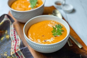 Cách làm súp khoai lang thơm ngon nóng hổi cho mùa đông