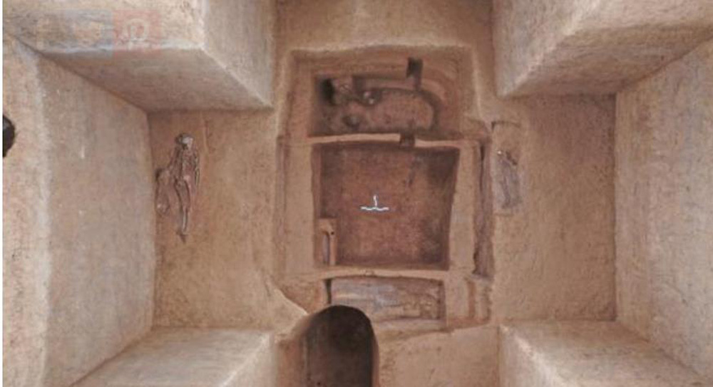 Hình ảnh một ngôi mộ được khai quật ở An Dương.