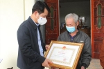 Chủ tịch Thanh Hóa tặng bằng khen thanh niên cứu bé gái trong đám cháy ở Hà Nội